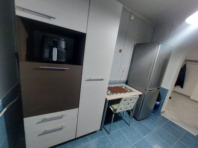 Drumul Taberei, P-ta Moghioros, et. 1, langa parc si metrou